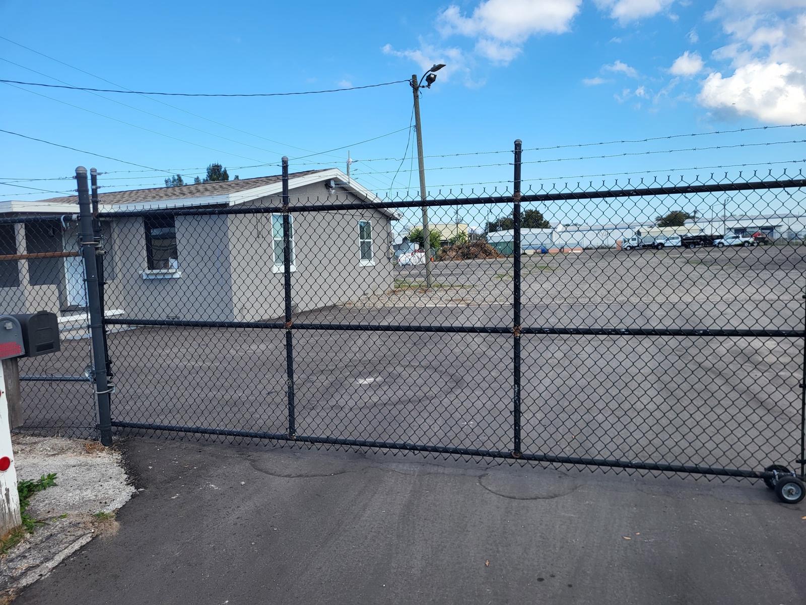 Commercial Chain-Link Fence — Clearwater, FL